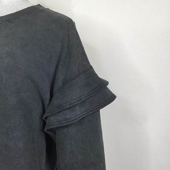 7 For All Mankind Black Ruffle Crop Sweatshirt - Picture 7 of 10